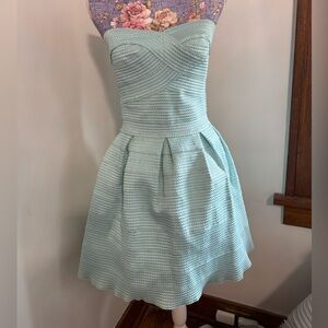 Gianni Bini Strapless Textured Dress in Light Blue